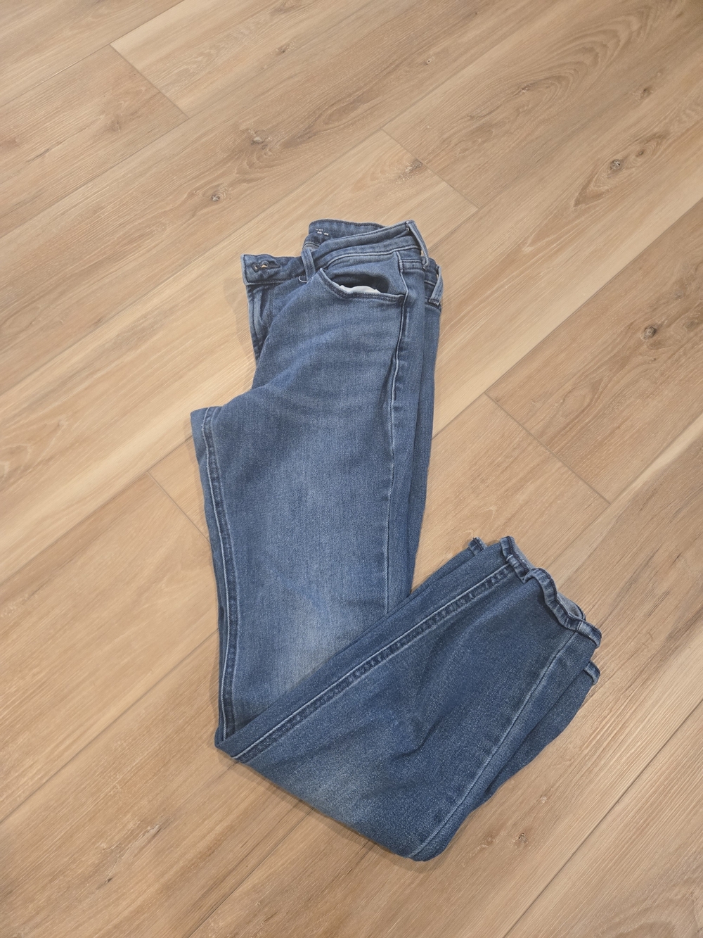 Old Navy Women’s Bootcut Jeans — Denim Blue 4P